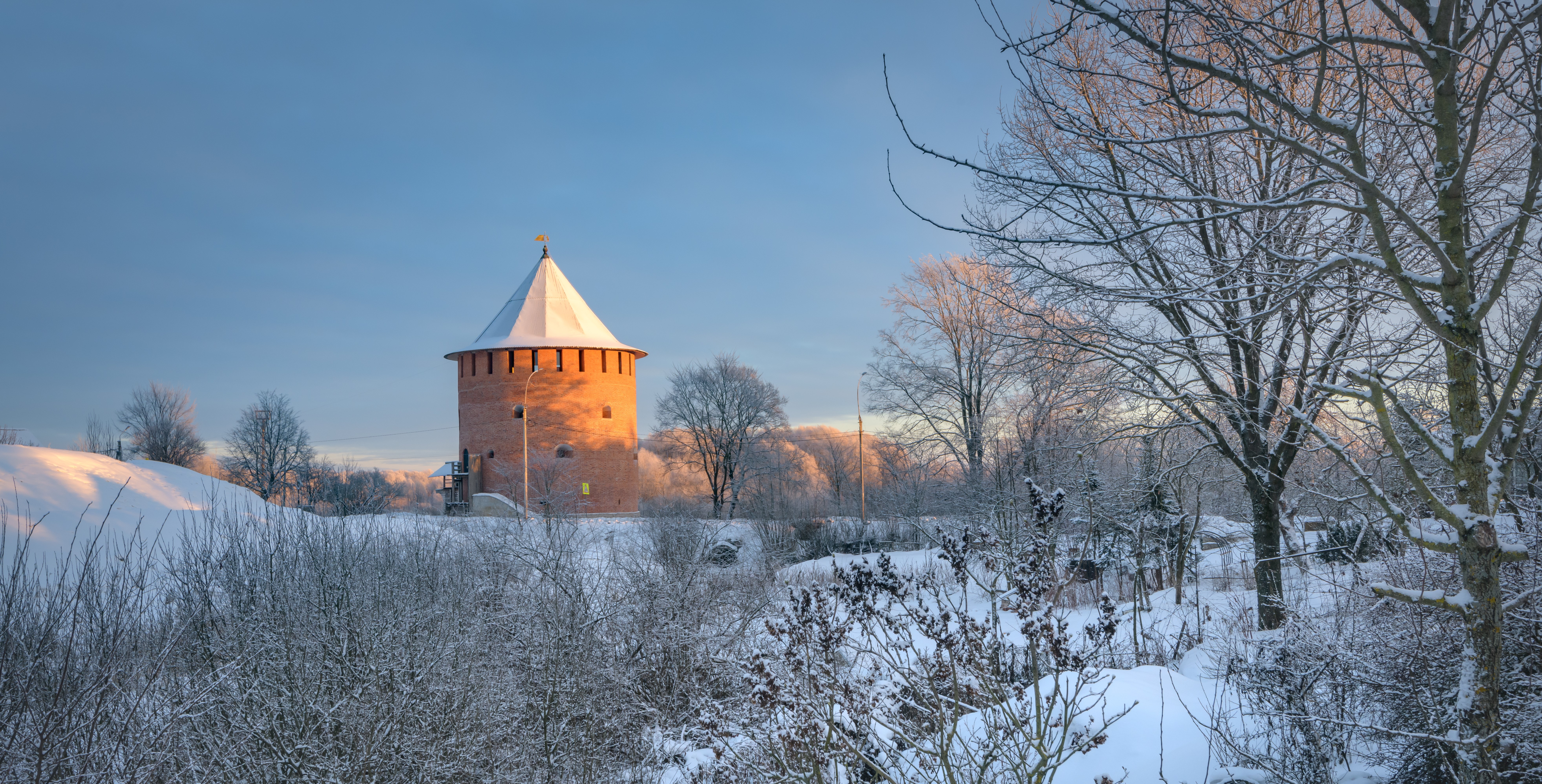 

Билеты на «Конец» с бесконечной историей (Новгородский кремль)