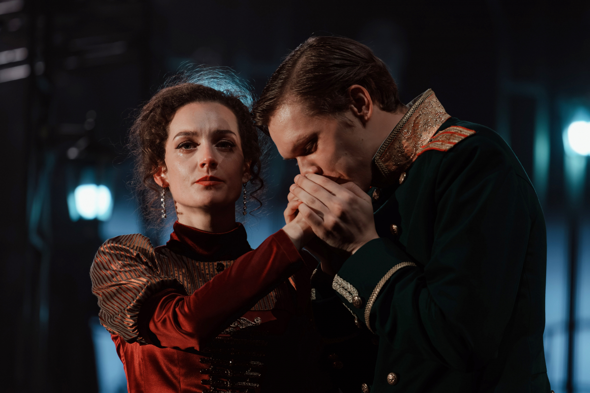 

Билеты на Анна Каренина (Драматический театр им. Кирова)