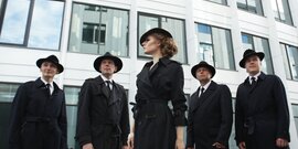 Elena et les Garçons. Истории из Парижа