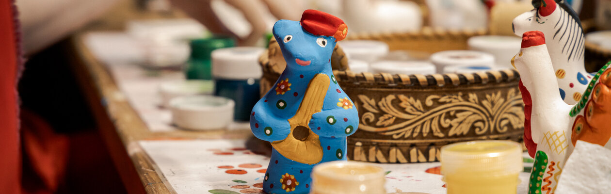 Роспись дымковской игрушки