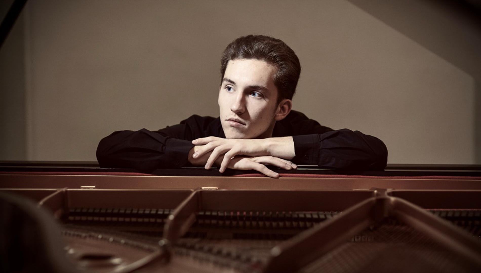 

Билеты на Симфоническая капелла России. Валерий Полянский (Концертный зал им. Чайковского)