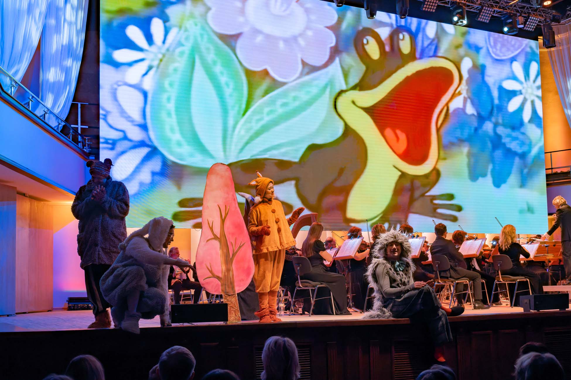 

Билеты на Гора самоцветов (Филармония. Концертный зал)