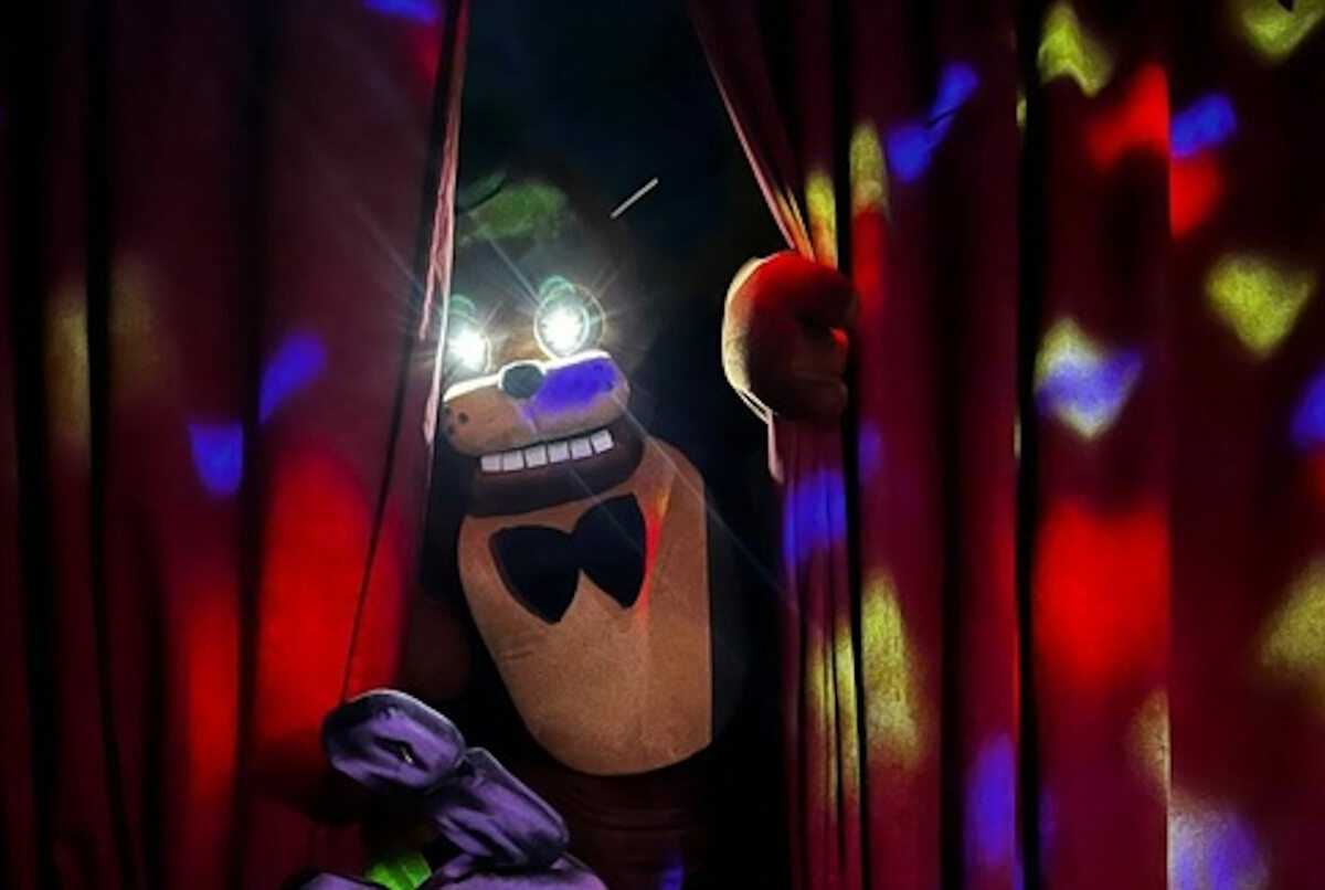 

Билеты на Фредди (Red Door (улица Курчатова, 19к2))