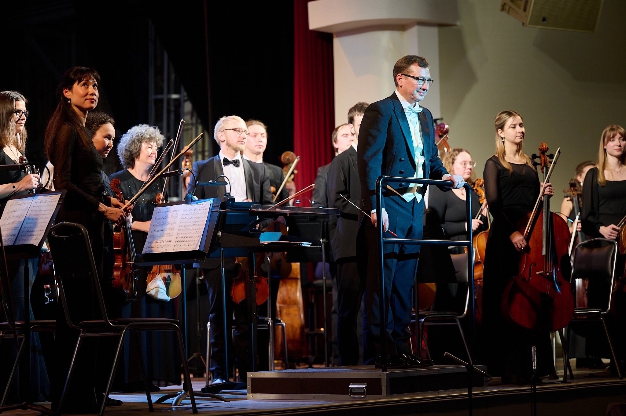 

Билеты на Симфони Neo (Филармония им. Михайловского)