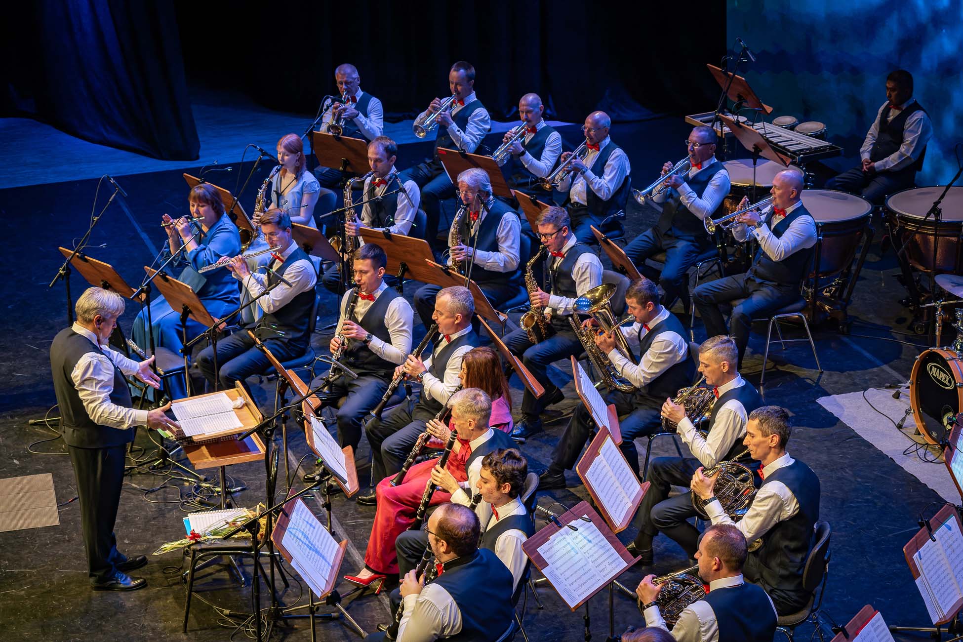 

Билеты на Иду за счастьем (Филармония. Концертный зал)