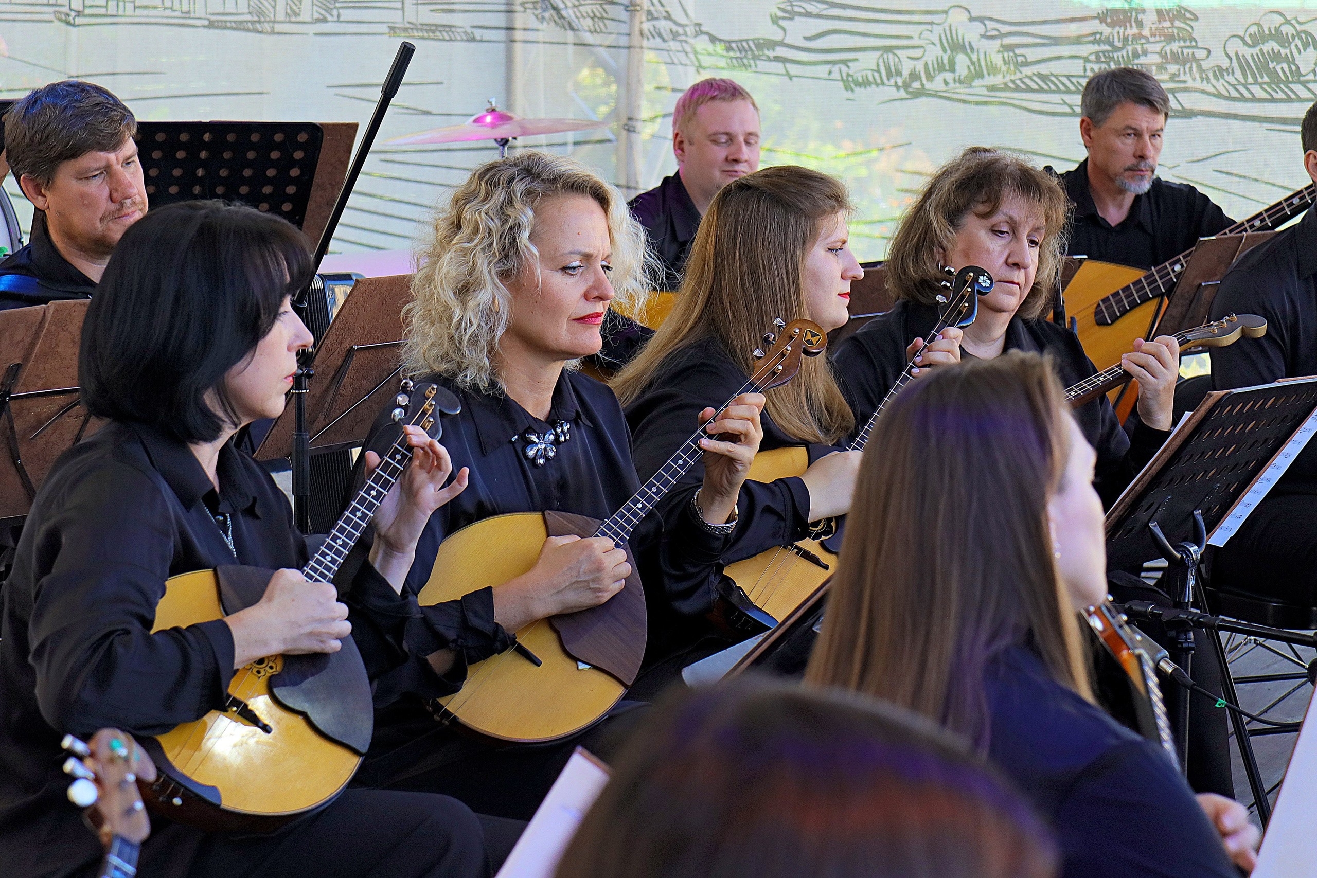 

Билеты на Магия танца (Областной дворец творчества детей и молодёжи)