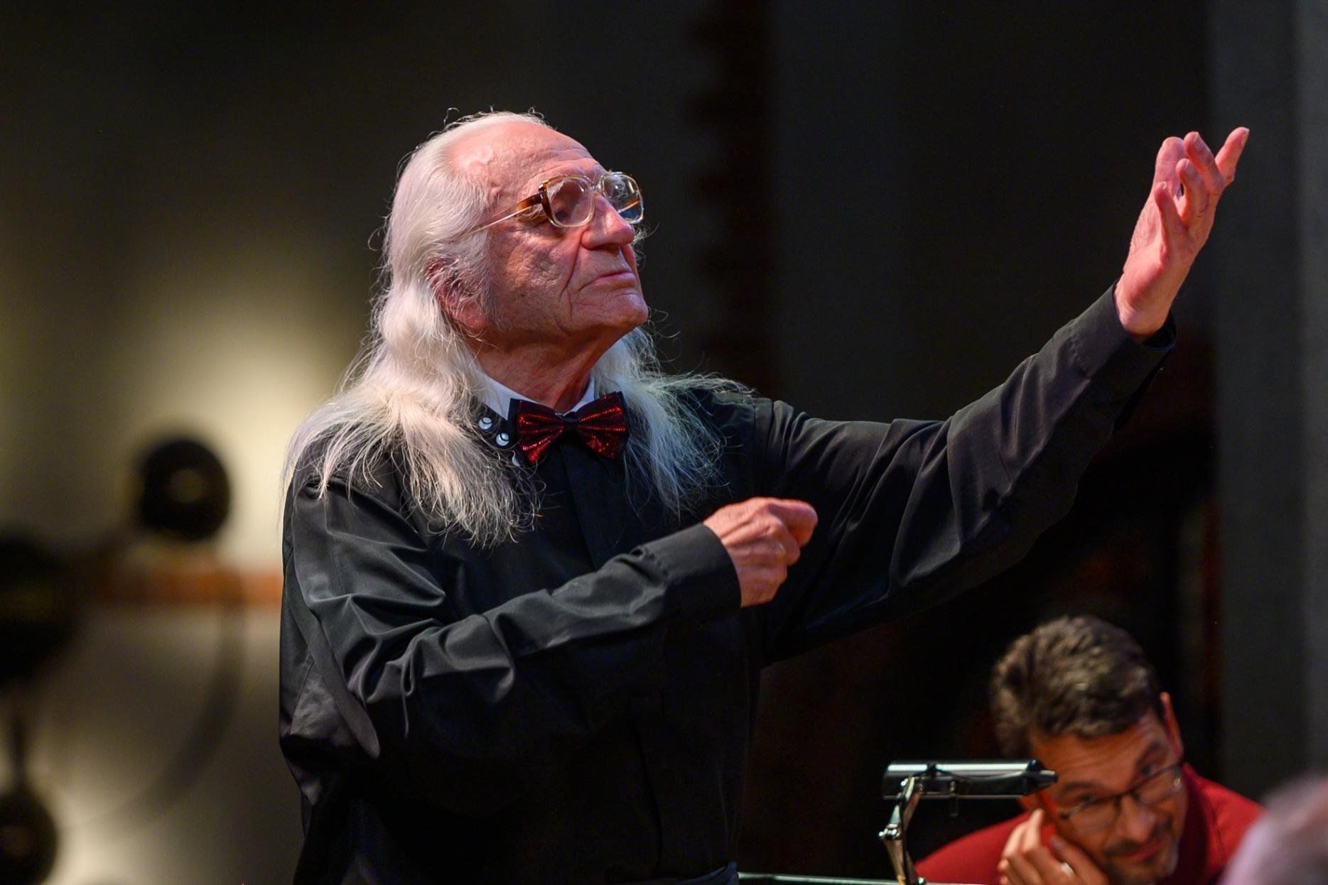 

Билеты на Защитникам Отечества посвящается (Филармония им. Светланова)