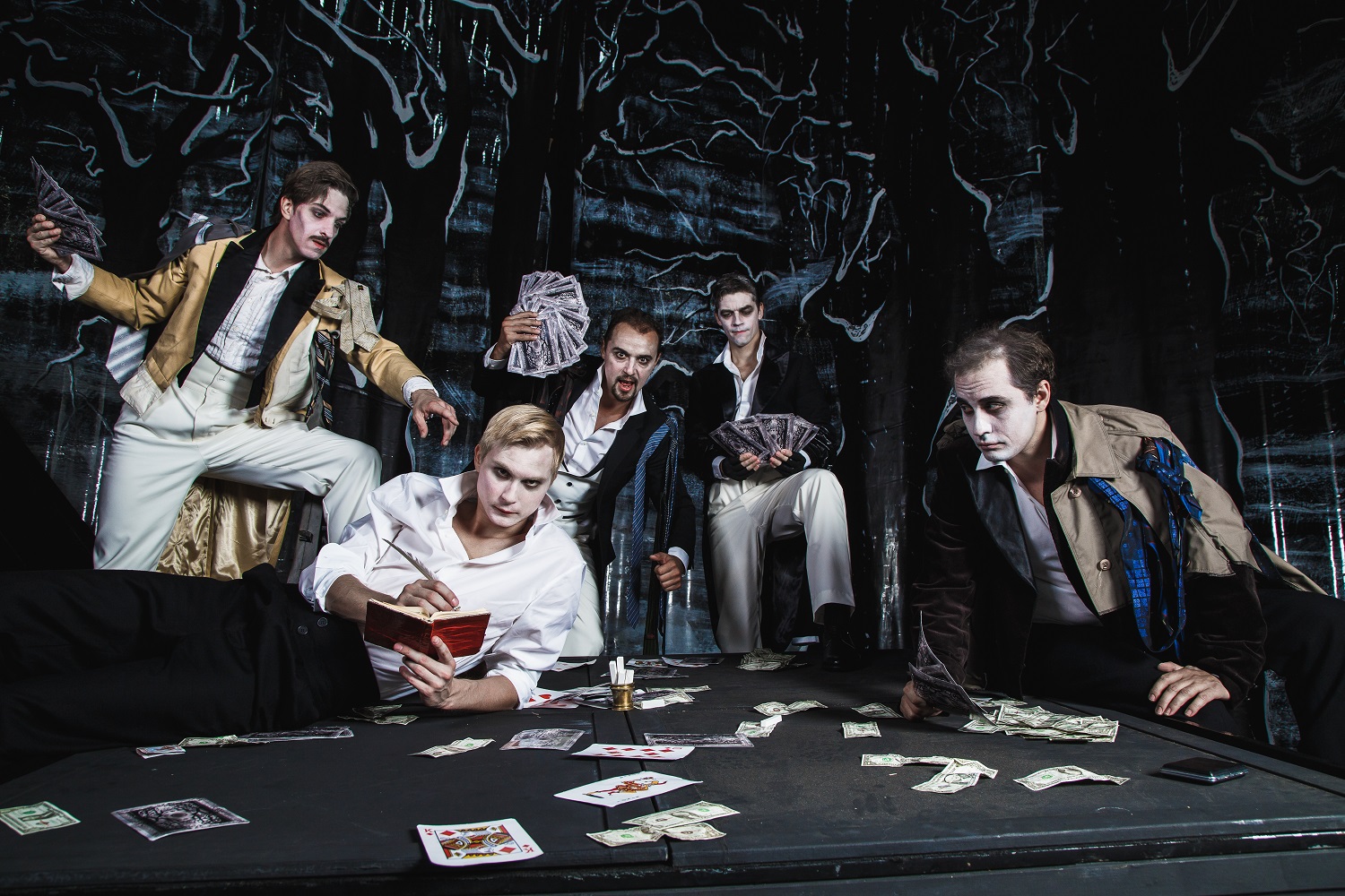 

Билеты на Пиковая дама (Балтийский дом)