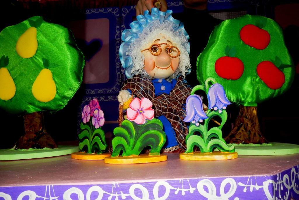 

Билеты на Красная шапочка (Театр кукол им. Светильникова)