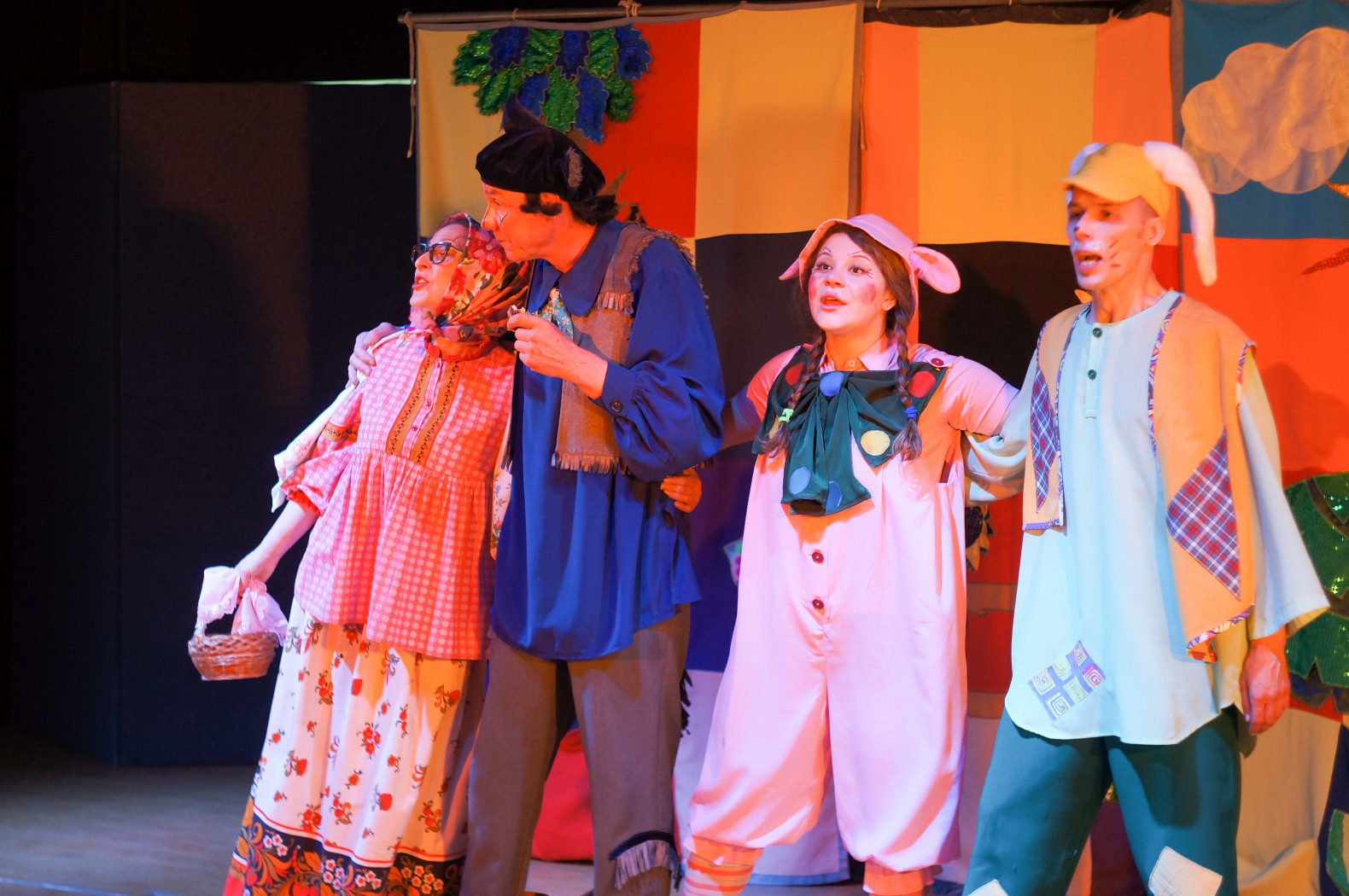 

Билеты на Поющий поросёнок (Тургеневъ)