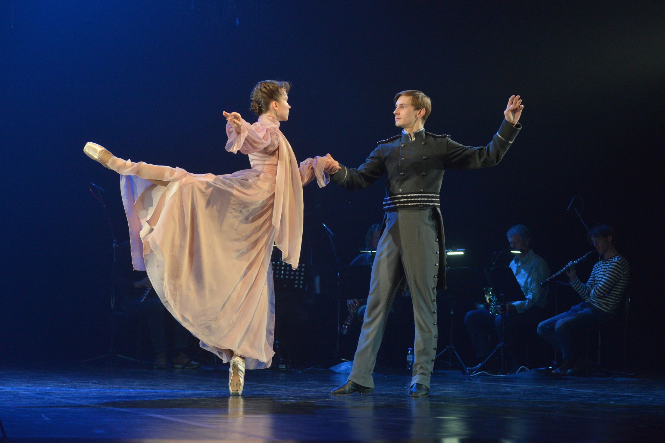 

Билеты на Метель (Русский драматический театр)