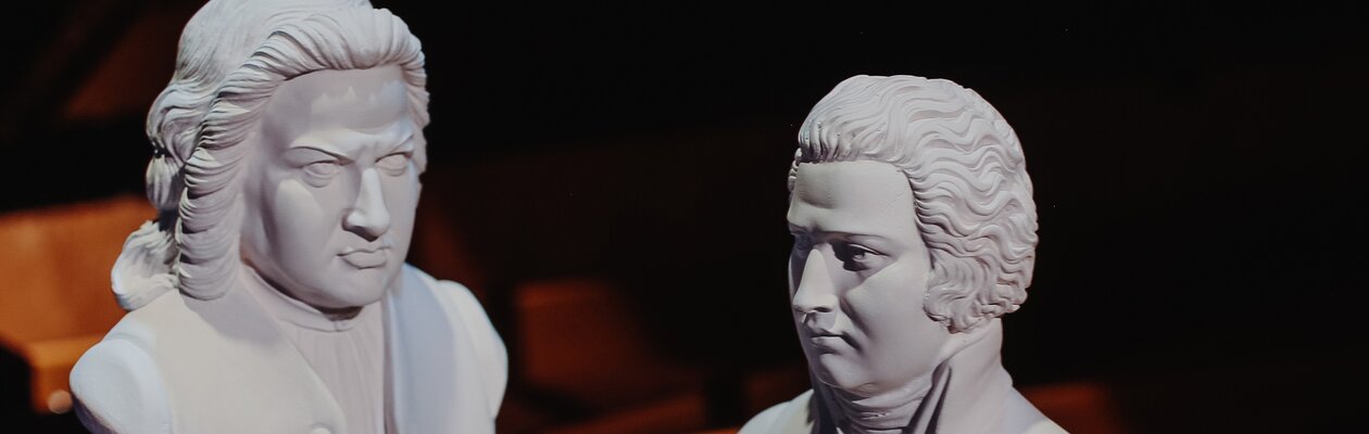 Бах vs Моцарт. Орган vs рояль