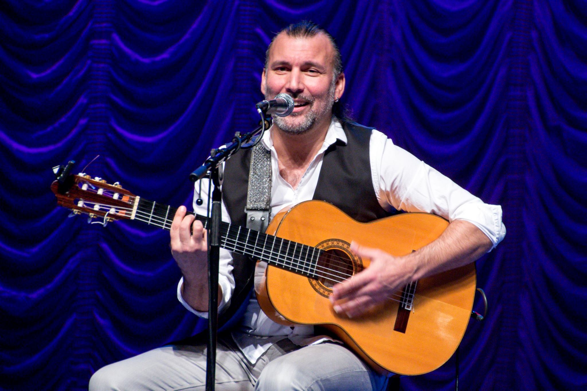 

Билеты на Тоно Алькальде (Клуб Ивана Смирнова)