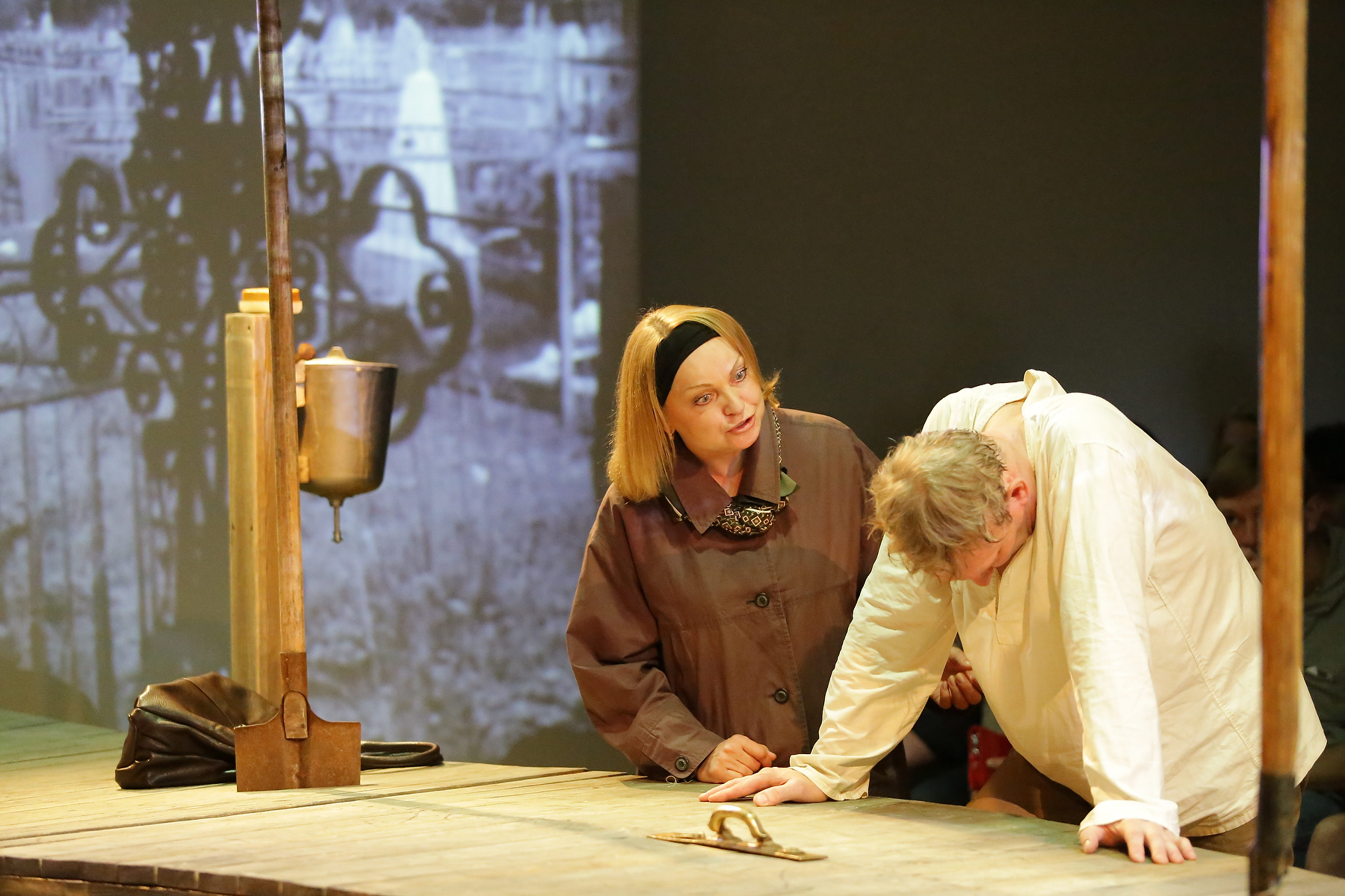 

Билеты на Тихий шорох уходящих шагов (Драматический театр им. Пушкина)