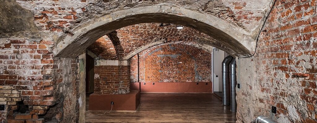 Подвалы Хитровки: от прошлого к настоящему