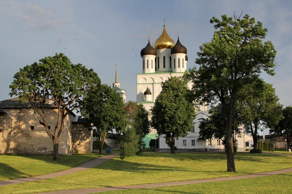 

Билеты на Пешеходная экскурсия по Пскову (По Пскову)