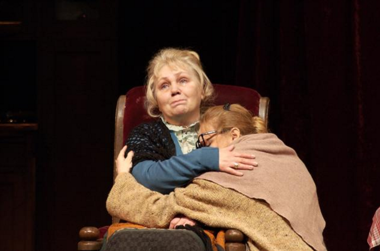 

Билеты на Пока она умирала (Русский драматический театр)