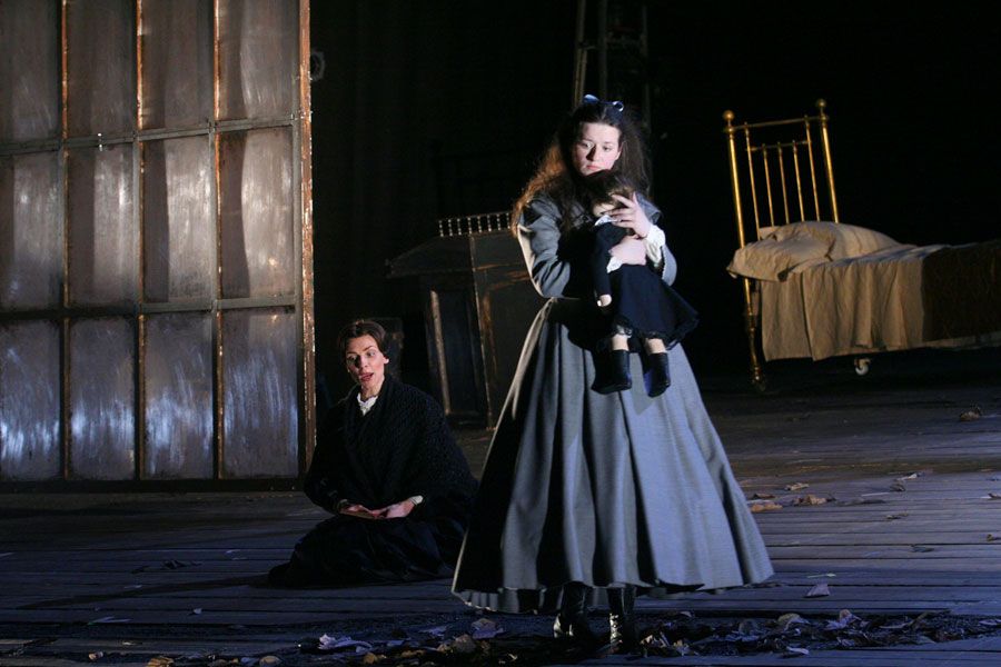 

Билеты на Поворот винта (Мариинский театр)