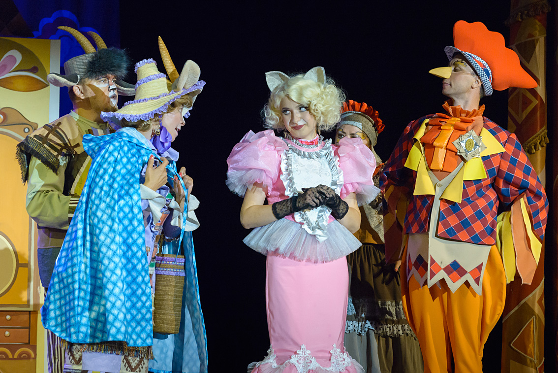 

Билеты на Кошкин дом (Театр юного зрителя)