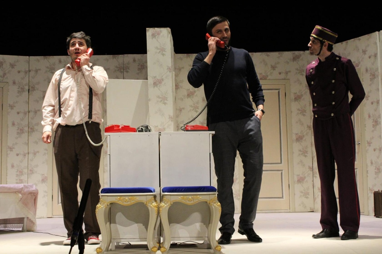 

Билеты на Зануда (Лакский театр им. Эффенди Капиева)