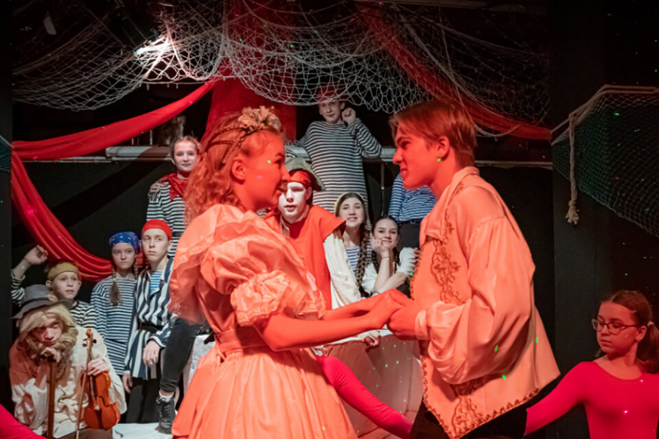 Алые паруса