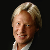 Дмитрий Харатьян