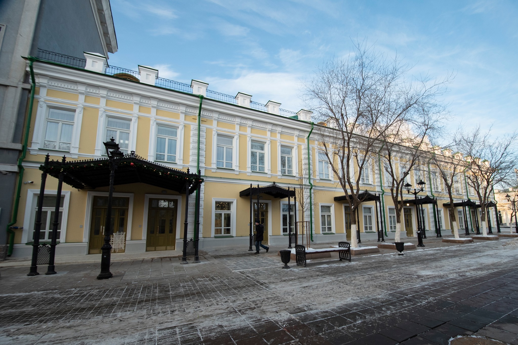 

Билеты на Зойкина квартира (Театр кукол)