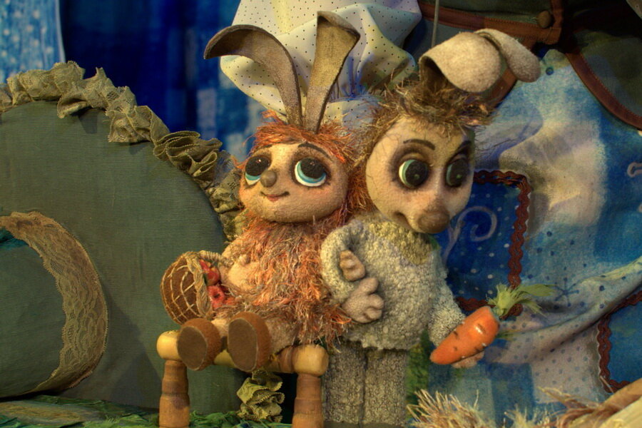 «Сказки из разных карманов». Спектакль-концерт для артиста с куклами