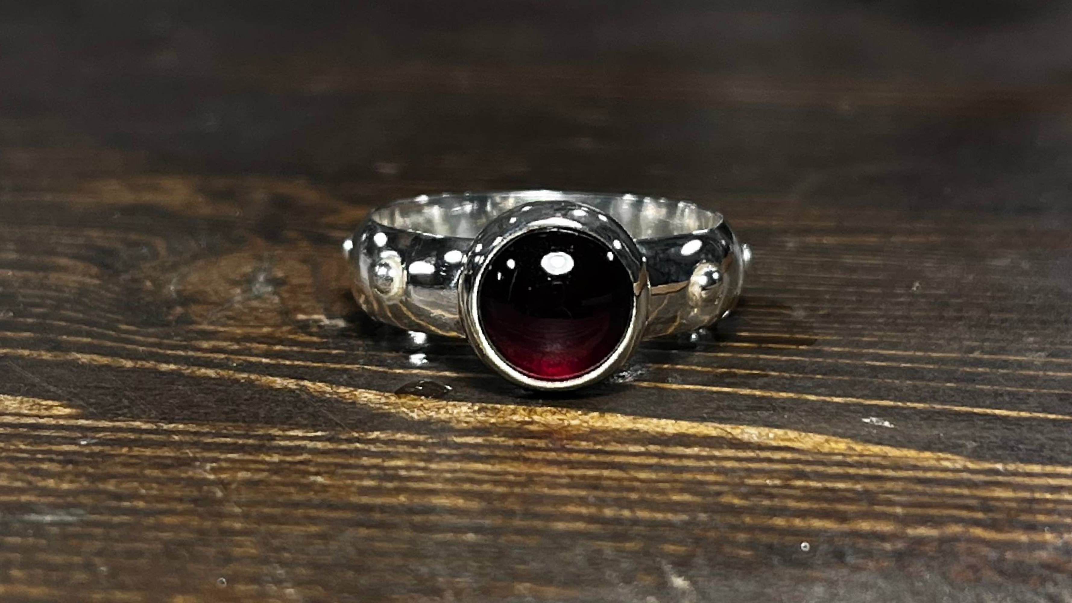 

Билеты на Кольцо с камнем. Ювелирное искусство (Дом художника)