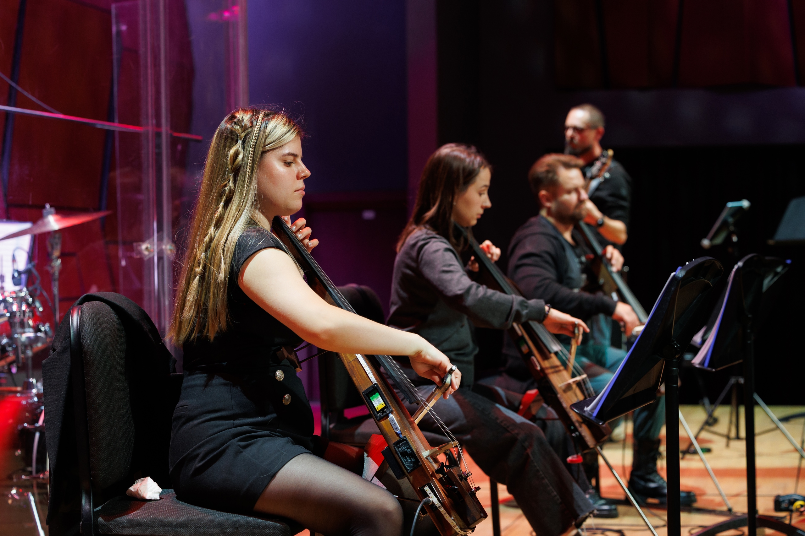 

Билеты на Легендарные хиты русского рока на виолончелях. Magic Cellos Band (Филармония)