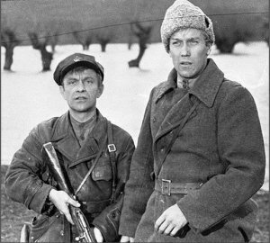 Служили два товарища