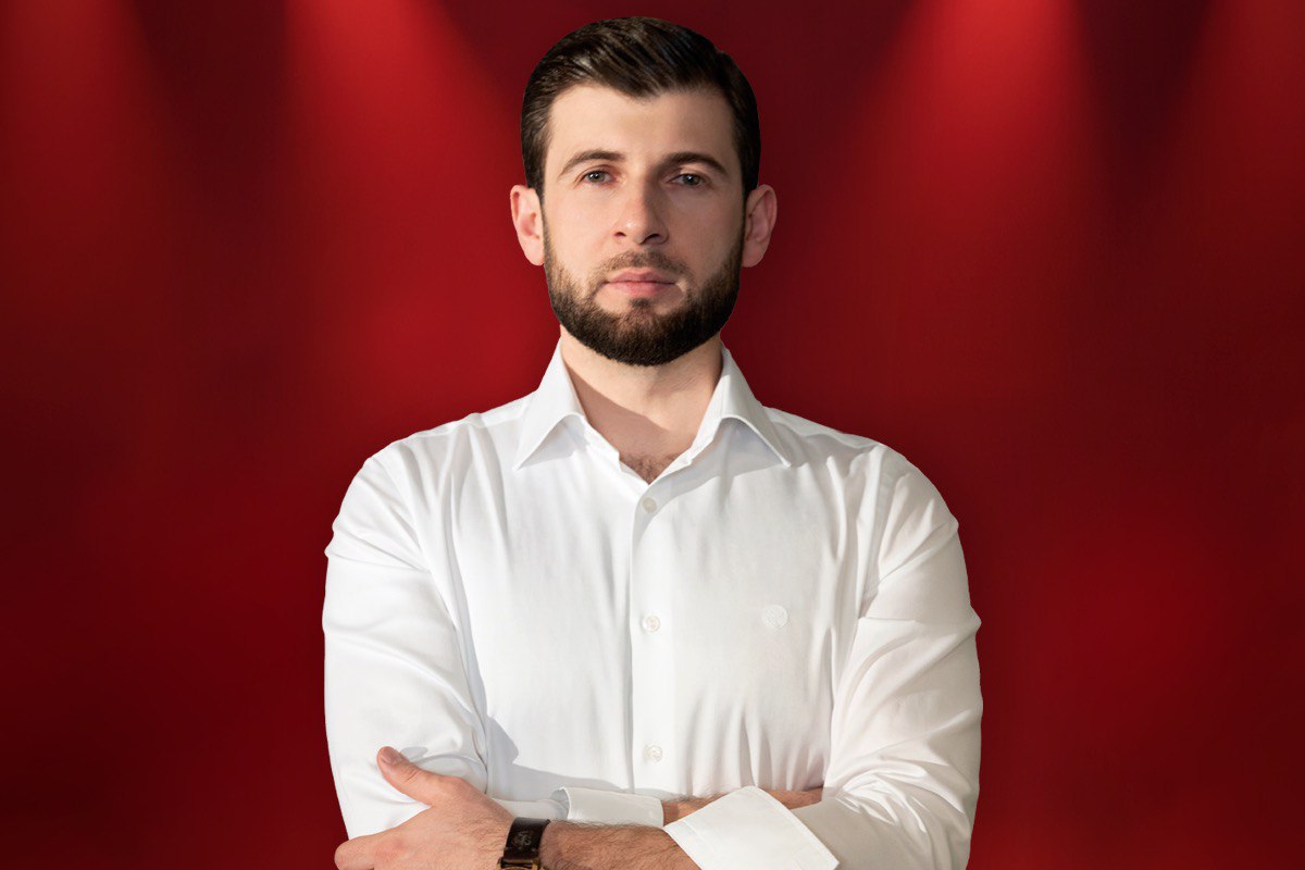 

Билеты на Азамат Биштов (Концертный зал СОГУ)