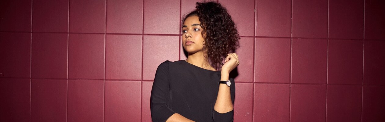 София Ацбеха-Негга