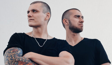 Тони Раут и Гарри Топор афиша