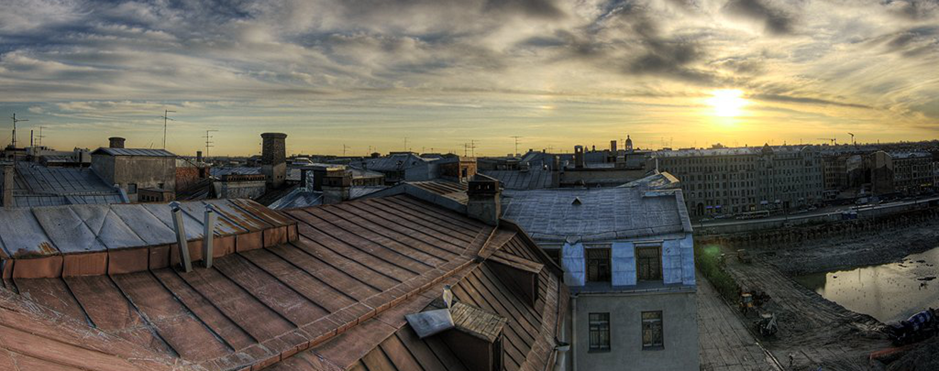 Крыша театра