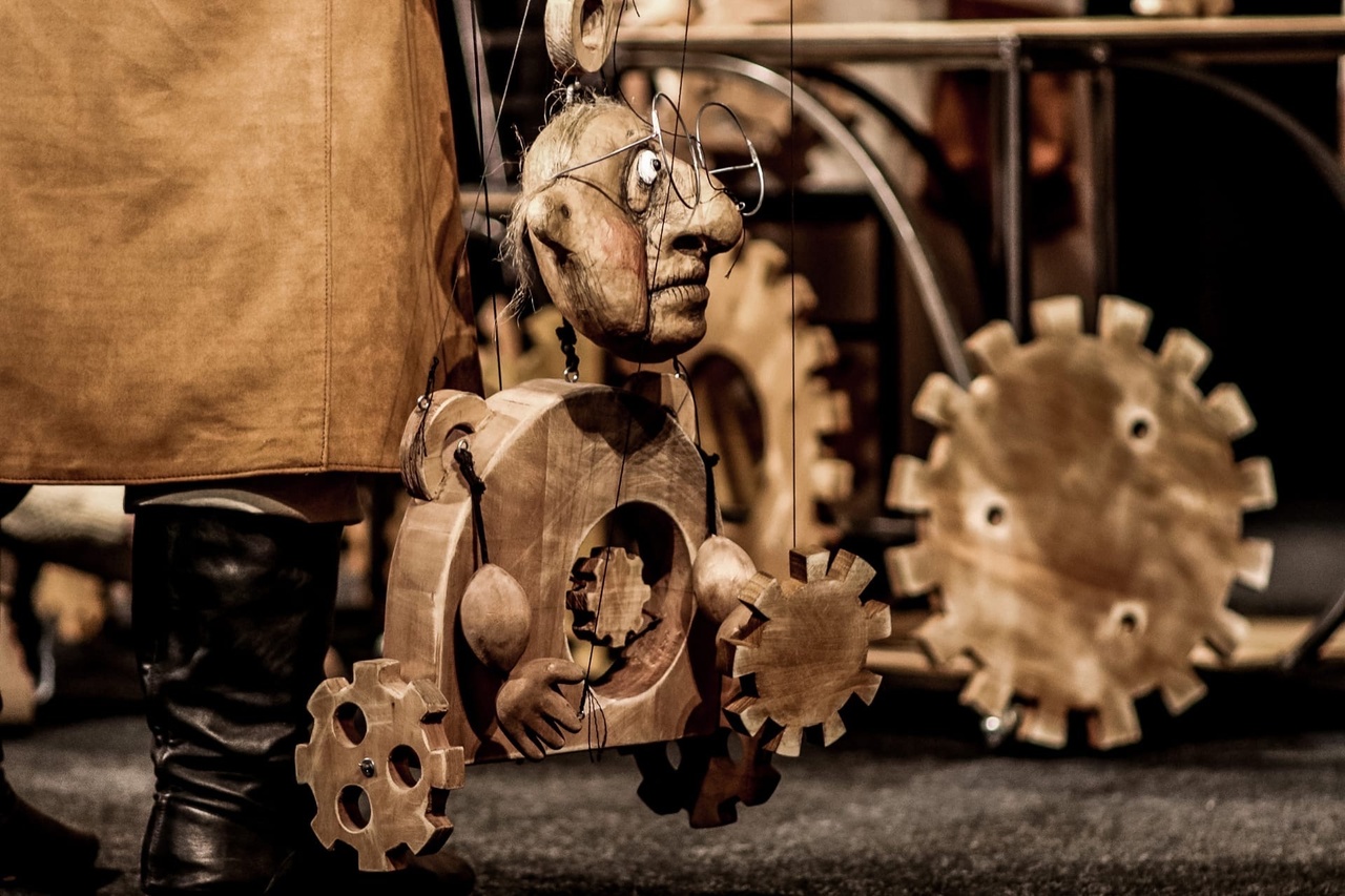 

Билеты на Сказка о потерянном времени (Театр кукол)