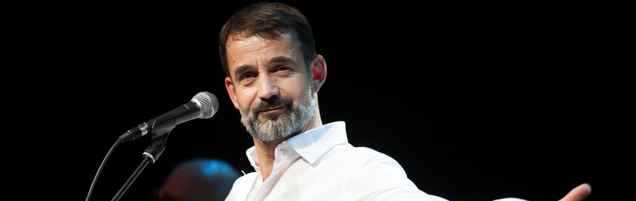 Дмитрий Певцов