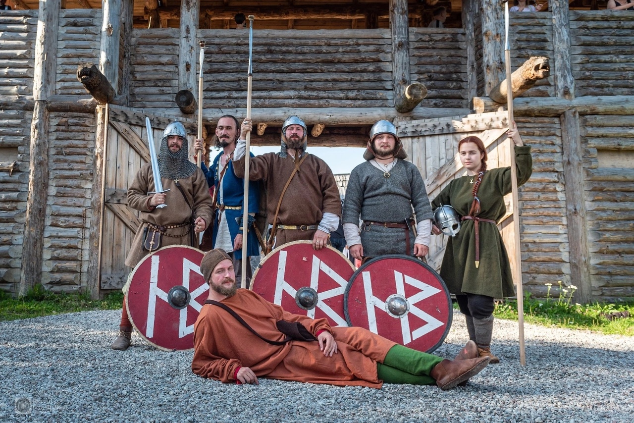 

Билеты на Фестиваль викингов «Кауп» (Деревня викингов Кауп (Романово))