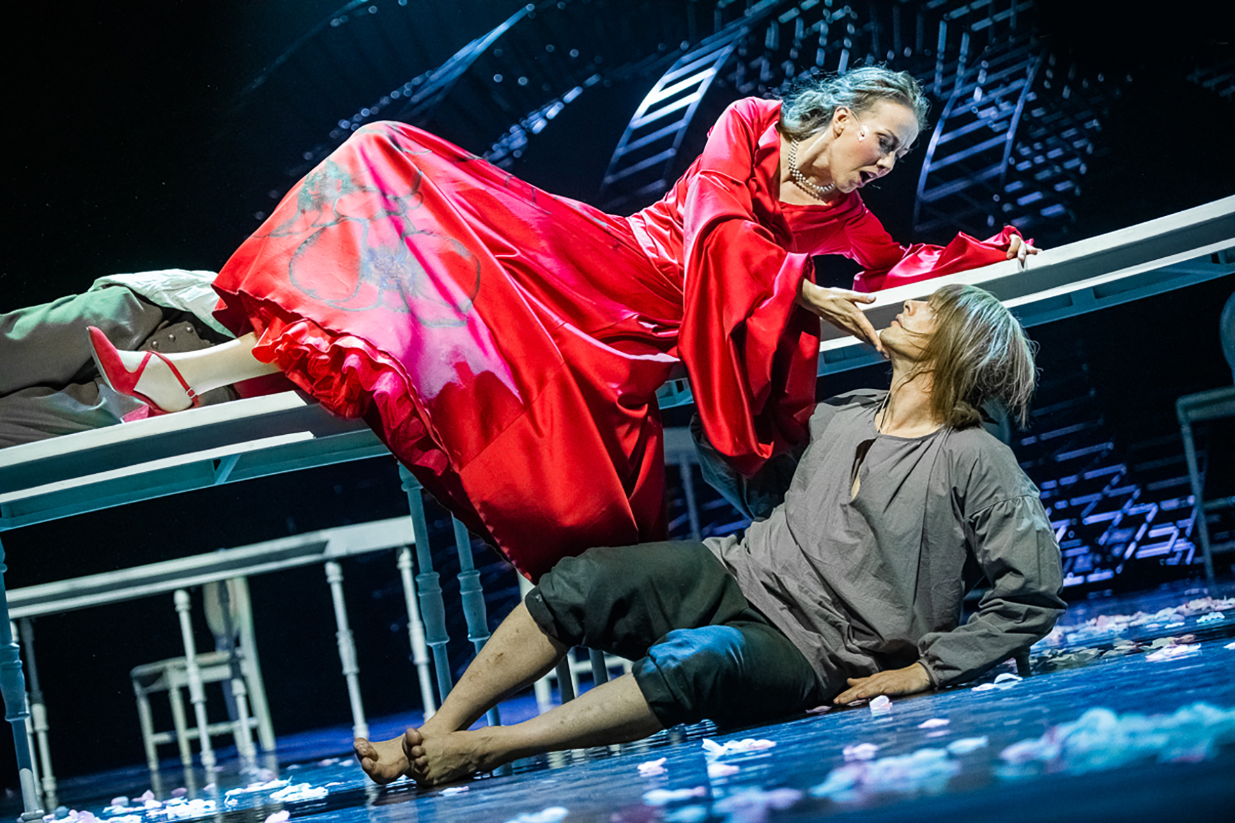 

Билеты на Тартюф (Драматический театр)