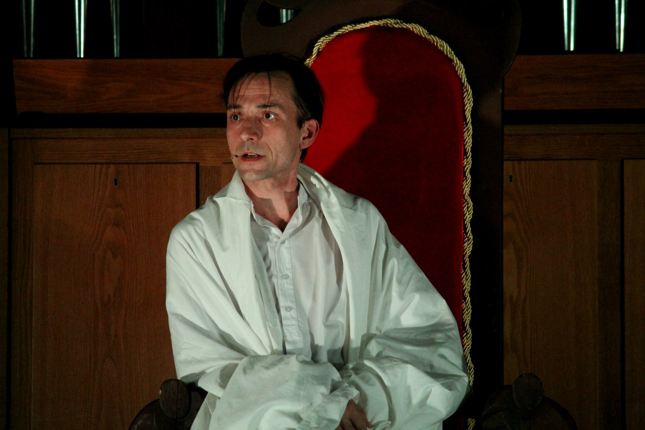 

Билеты на Записки сумасшедшего (Муниципальный концертный зал)