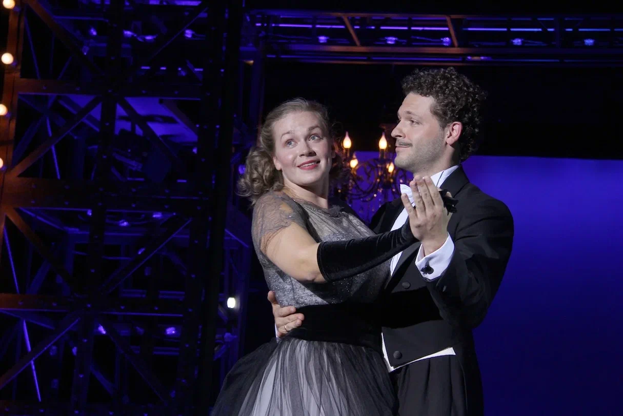 

Билеты на Весёлые времена (МХТ имени А. П. Чехова)