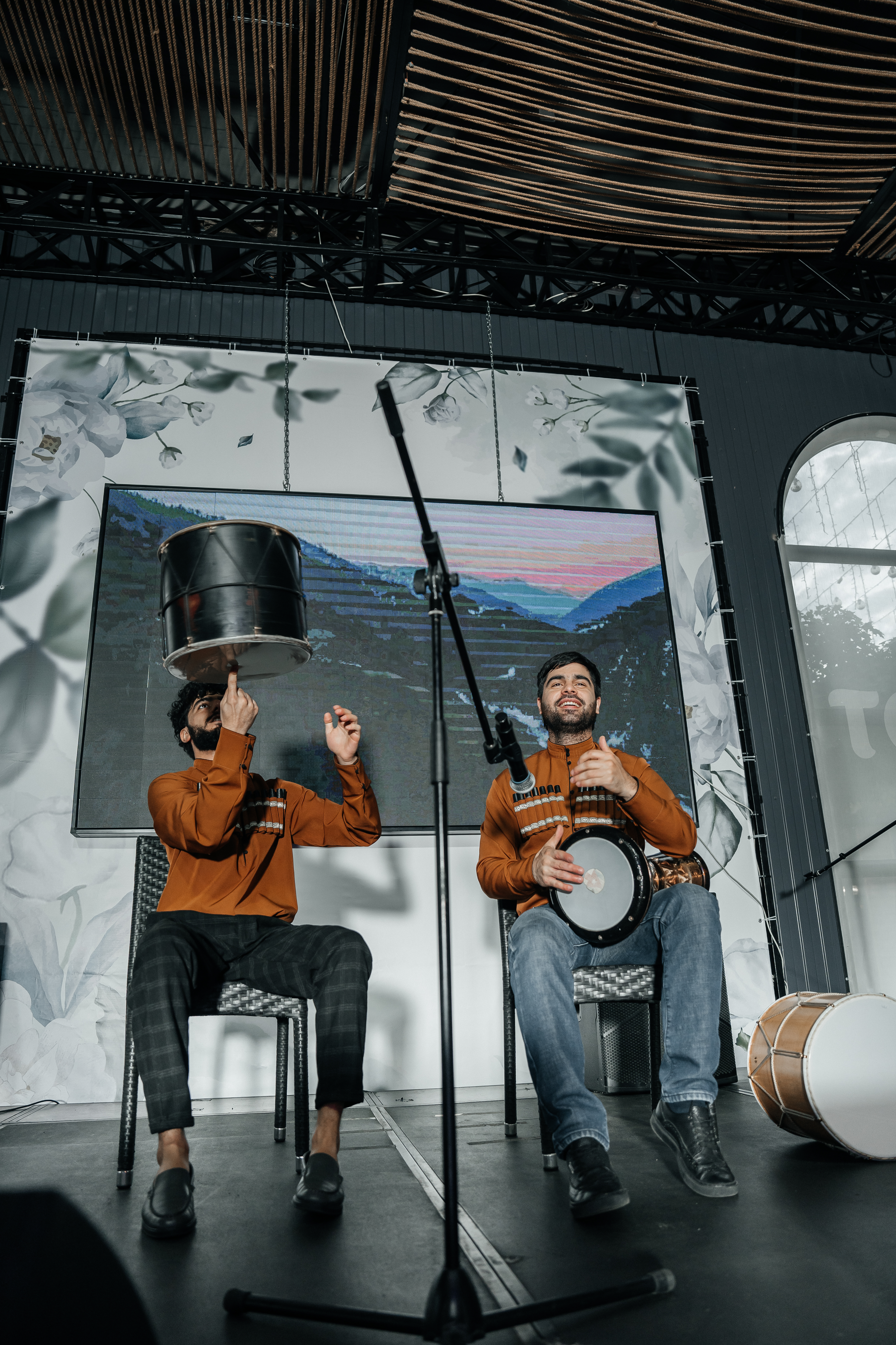 

Билеты на «Аланский вечер» — шоу-программа в этно-национальном стиле с ужином (Ресторан «Старый замок». Аланский вечер)