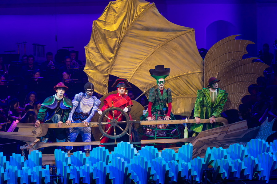 

Билеты на Пилигримы. Путешествие с оркестром (Филармония-2)