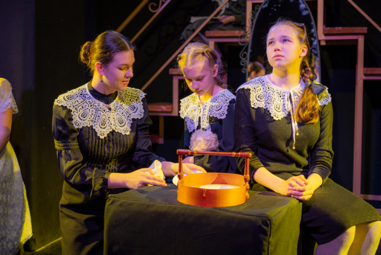 

Билеты на Пашка Огонь (Зазеркалье)