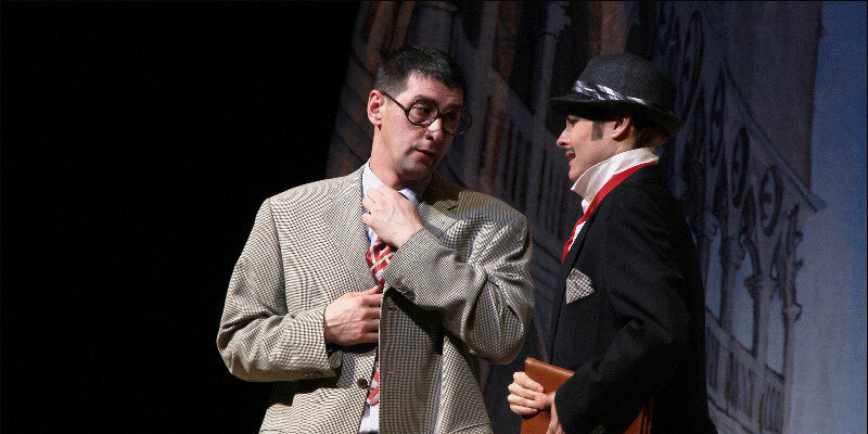 Слуга двух господ