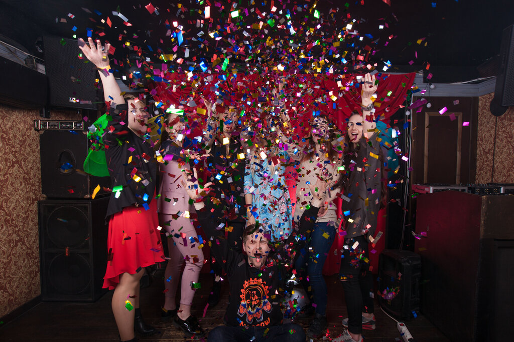 

Билеты на Тур по барам Москвы + игра-квест (Тур по барам Москвы)