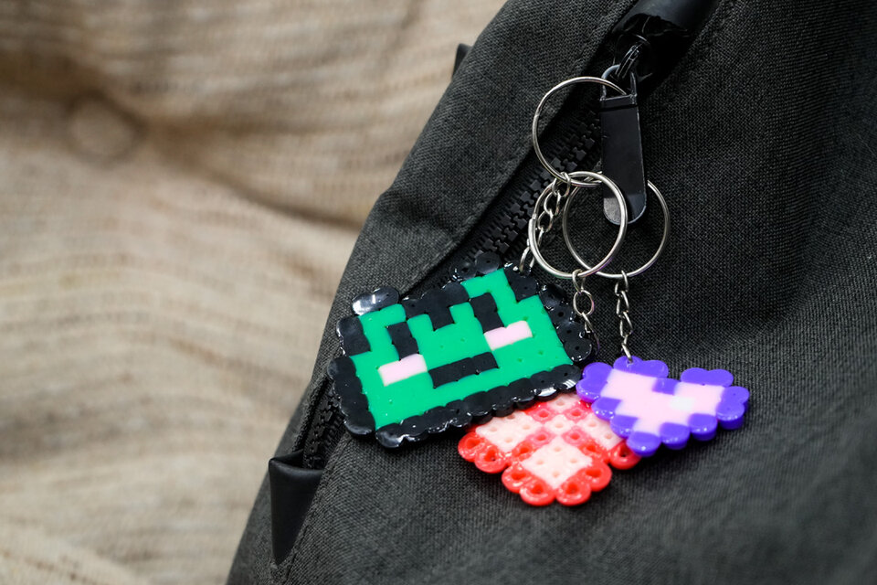 Брелок из термомозаики