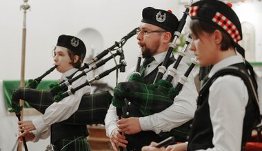 Лучшие саундтреки Голливуда на волынках, барабанах…