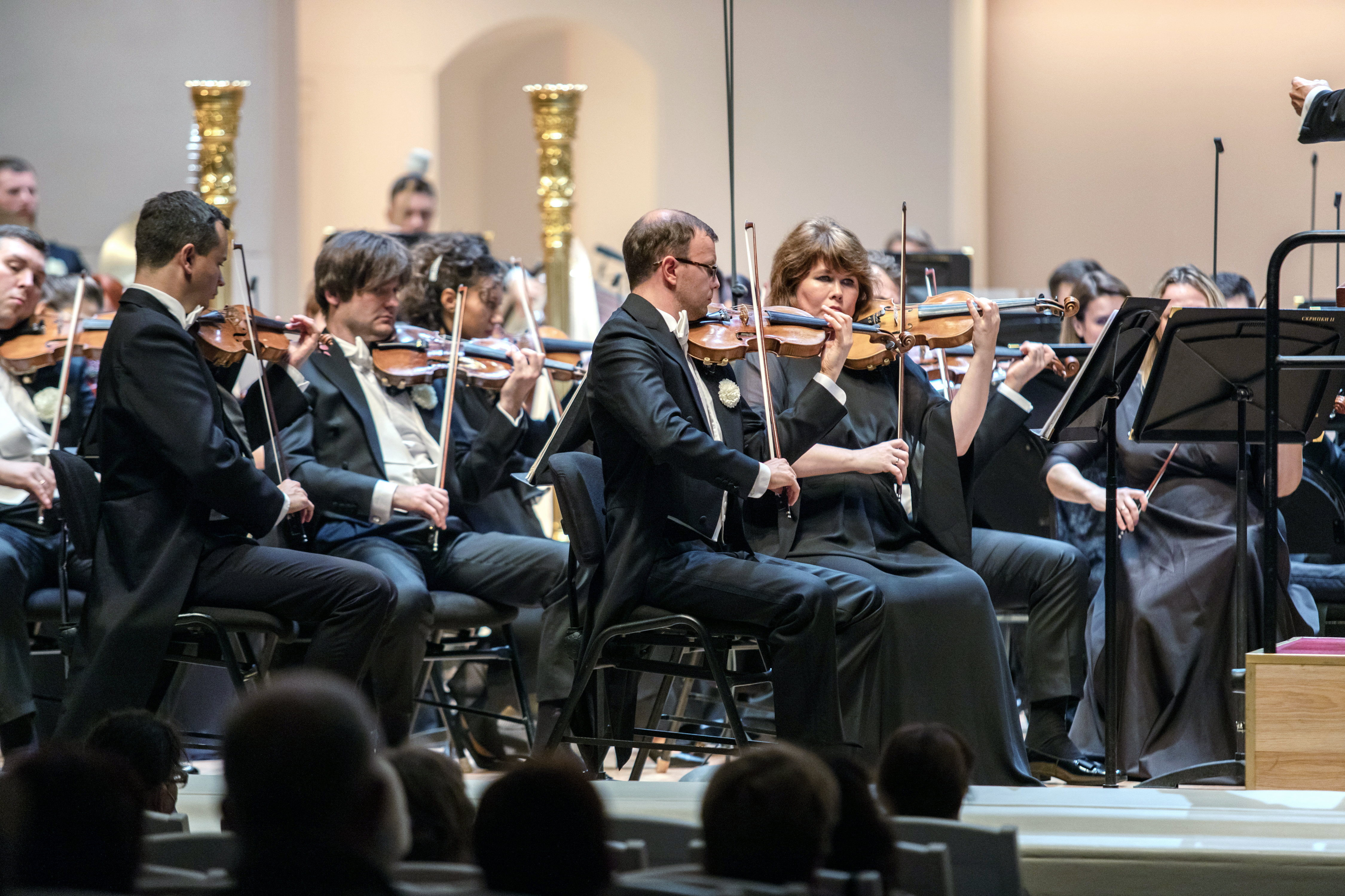 

Билеты на XVII Международный виолончельный фестиваль VIVACELLO. Открытие фестиваля (Концертный зал им. Чайковского)