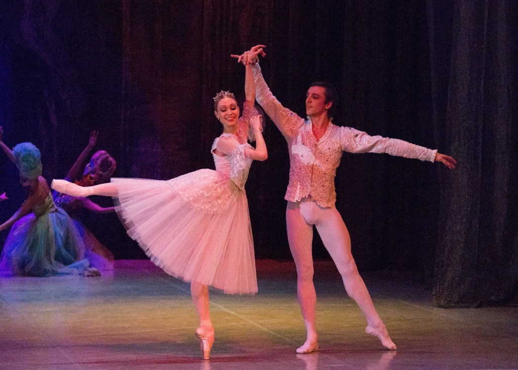 

Билеты на Золушка (Дом актёра им. Сергея Пускепалиса)